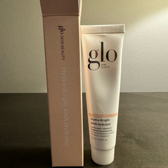 Glo Skin Beauty Hydra-Bright AHA Hydrator 22 ml .75 fl oz NIB - Picture 1 of 3